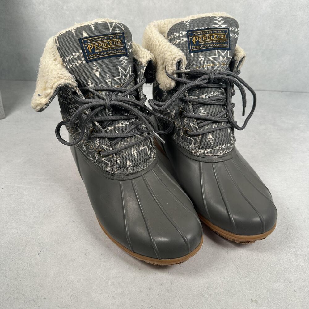 Pendleton Boots Womens Size 7 Gray Duck Rubber Shell Winter Sherpa Lined Lace Up